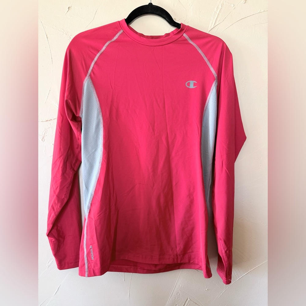 Champion Men’s Long Sleeve performance shirt -XLred NWOT